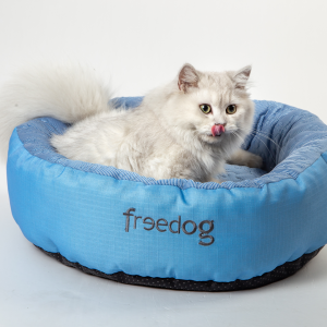 Verkoelend DONUT- bed / lichtblauw